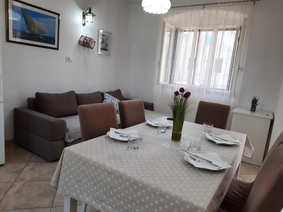 Apartments Villa Beba Komiža 外观 照片