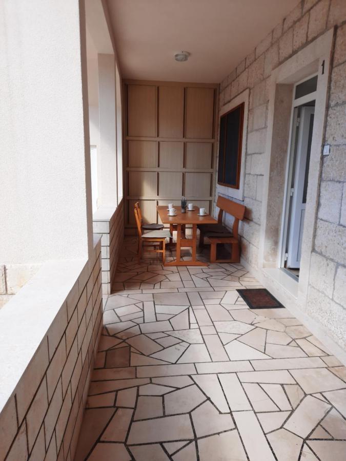 Apartments Villa Beba Komiža 外观 照片
