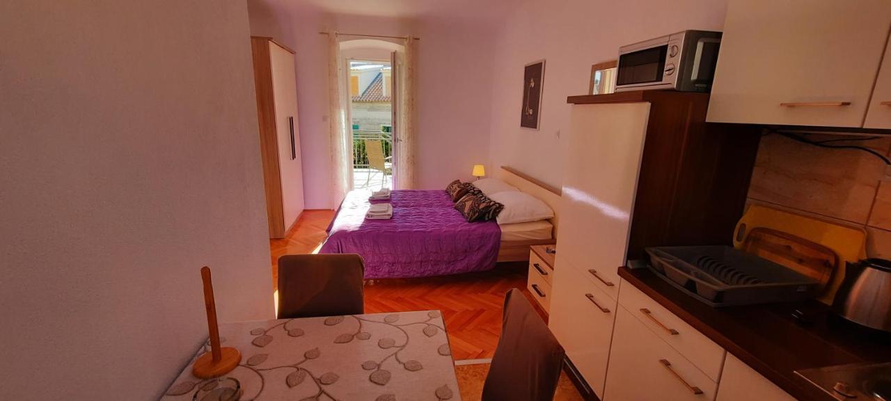 Apartments Villa Beba Komiža 外观 照片