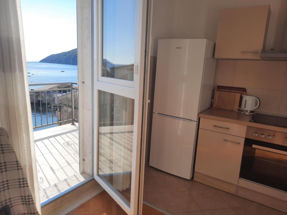 Apartments Villa Beba Komiža 外观 照片