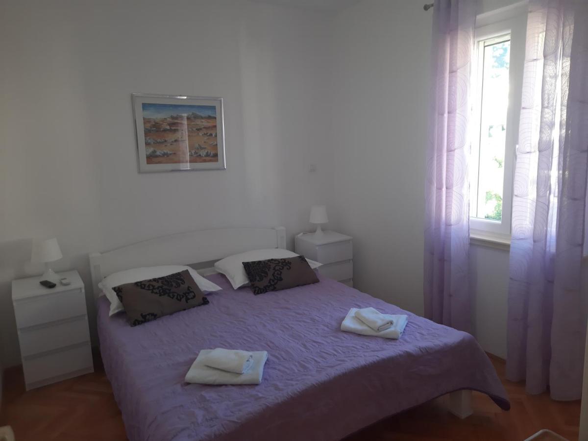 Apartments Villa Beba Komiža 外观 照片